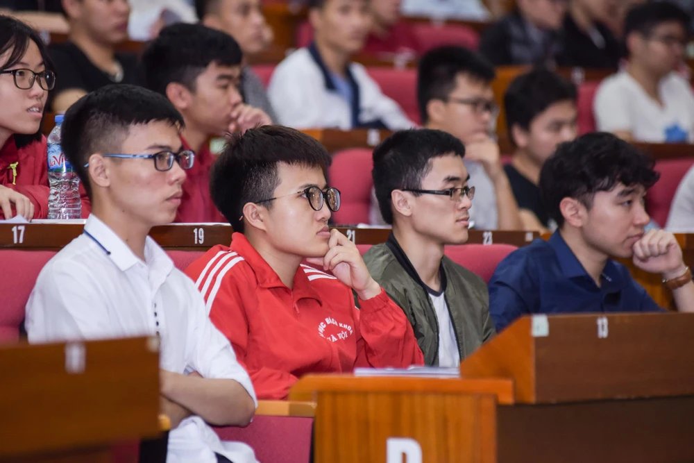 Cần chính sách để hỗ trợ sinh viên lựa chọn học thạc sĩ, tiến sĩ trong nước ảnh 2 Cần chính sách để hỗ trợ sinh viên lựa chọn học thạc sĩ, tiến sĩ trong nước ảnh 2