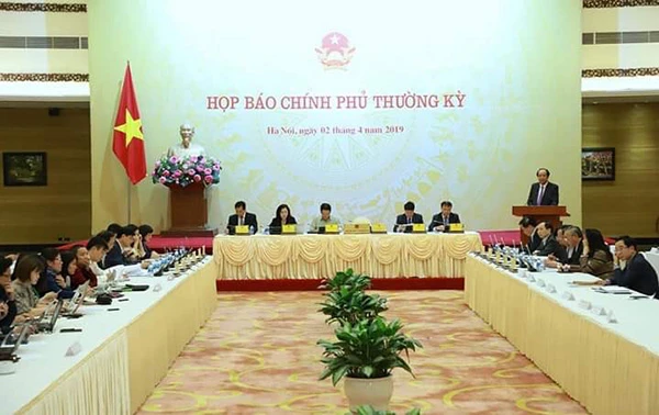 Họp báo Chính phủ tối 2-4