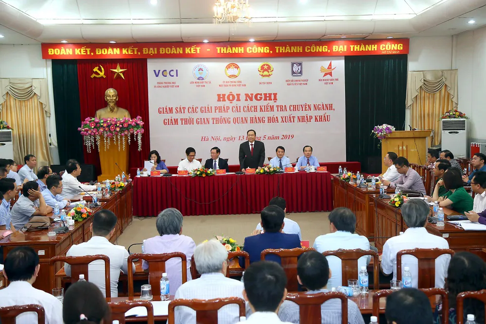 Quang cảnh hội nghị 