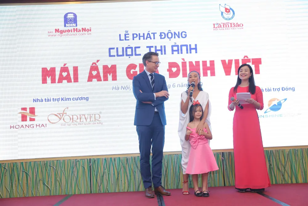 Phát động cuộc thi ảnh “Mái ấm gia đình Việt”  ảnh 1