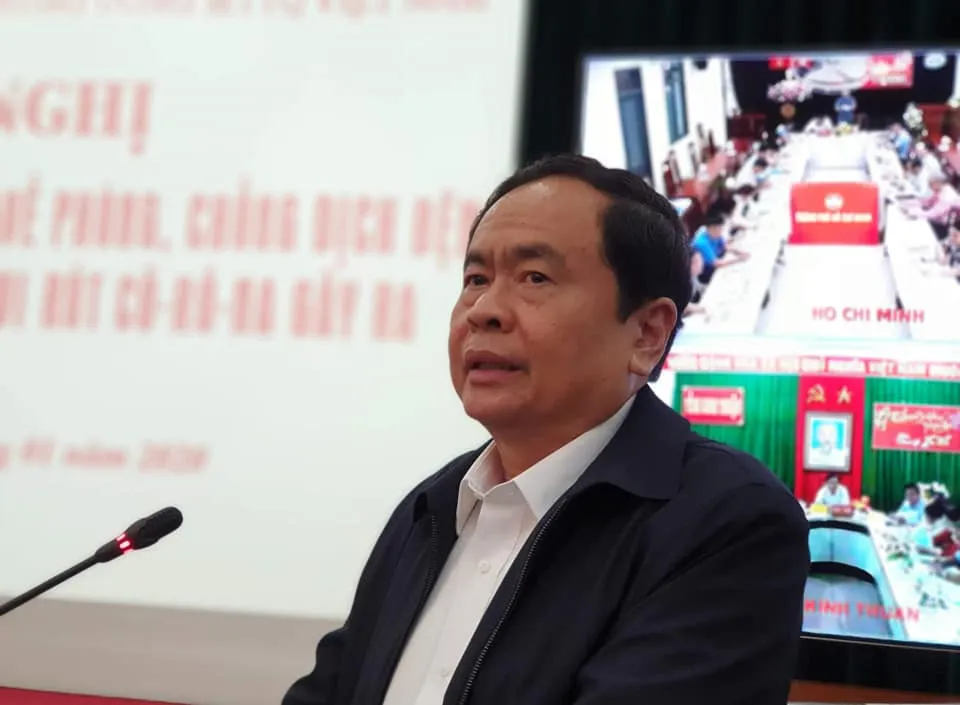 Đấu tranh với với các tổ chức, cá nhân tung tin thất thiệt về dịch bệnh, gây hoang mang ảnh 1 Đấu tranh với với các tổ chức, cá nhân tung tin thất thiệt về dịch bệnh, gây hoang mang ảnh 1