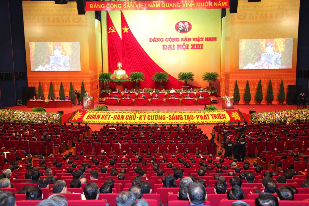 Trong mọi hoạt động, hệ thống chính trị phải quán triệt sâu sắc quan điểm “dân là gốc“ ảnh 2 Trong mọi hoạt động, hệ thống chính trị phải quán triệt sâu sắc quan điểm “dân là gốc“ ảnh 2