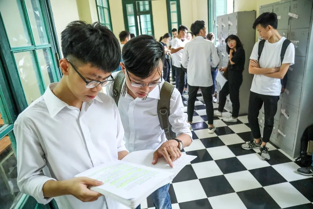 Bộ GD-ĐT đã thiết lập hệ thống thông tin hỗ trợ công tác thi và tuyển sinh năm 2021 để hỗ trợ thí sinh. Ảnh: QUANG PHÚC