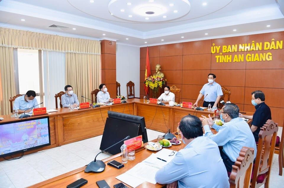 Nguy cơ dịch trên toàn quốc đã hiện hữu, phải triển khai các biện pháp cứng rắn hơn ảnh 1 Nguy cơ dịch trên toàn quốc đã hiện hữu, phải triển khai các biện pháp cứng rắn hơn ảnh 1