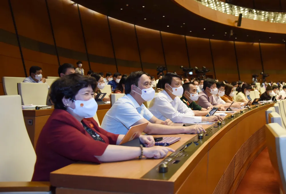 Quốc hội chốt chỉ tiêu: GDP bình quân đầu người đến năm 2025 đạt khoảng 4.700 - 5.000 USD ảnh 1 Quốc hội chốt chỉ tiêu: GDP bình quân đầu người đến năm 2025 đạt khoảng 4.700 - 5.000 USD ảnh 1