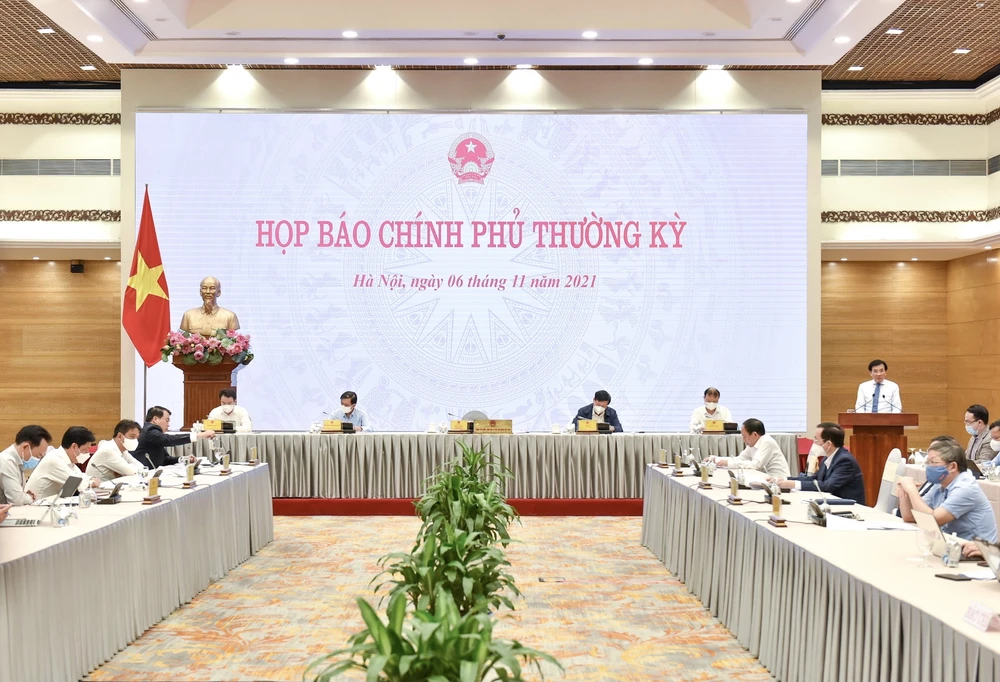 Họp báo Chính phủ tối 6-11