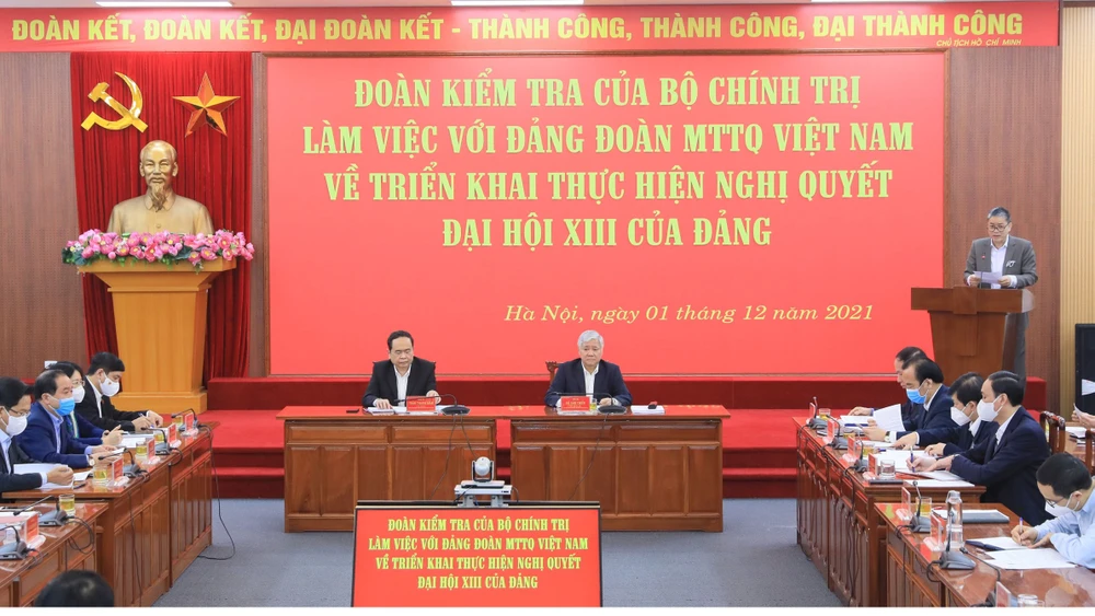 Toàn cảnh buổi làm việc