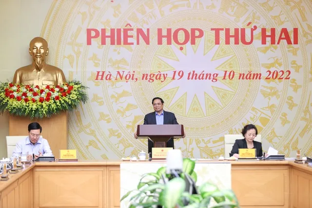 Đề xuất tăng lương để khắc phục tình trạng công chức, viên chức nghỉ việc ảnh 1 Đề xuất tăng lương để khắc phục tình trạng công chức, viên chức nghỉ việc ảnh 1