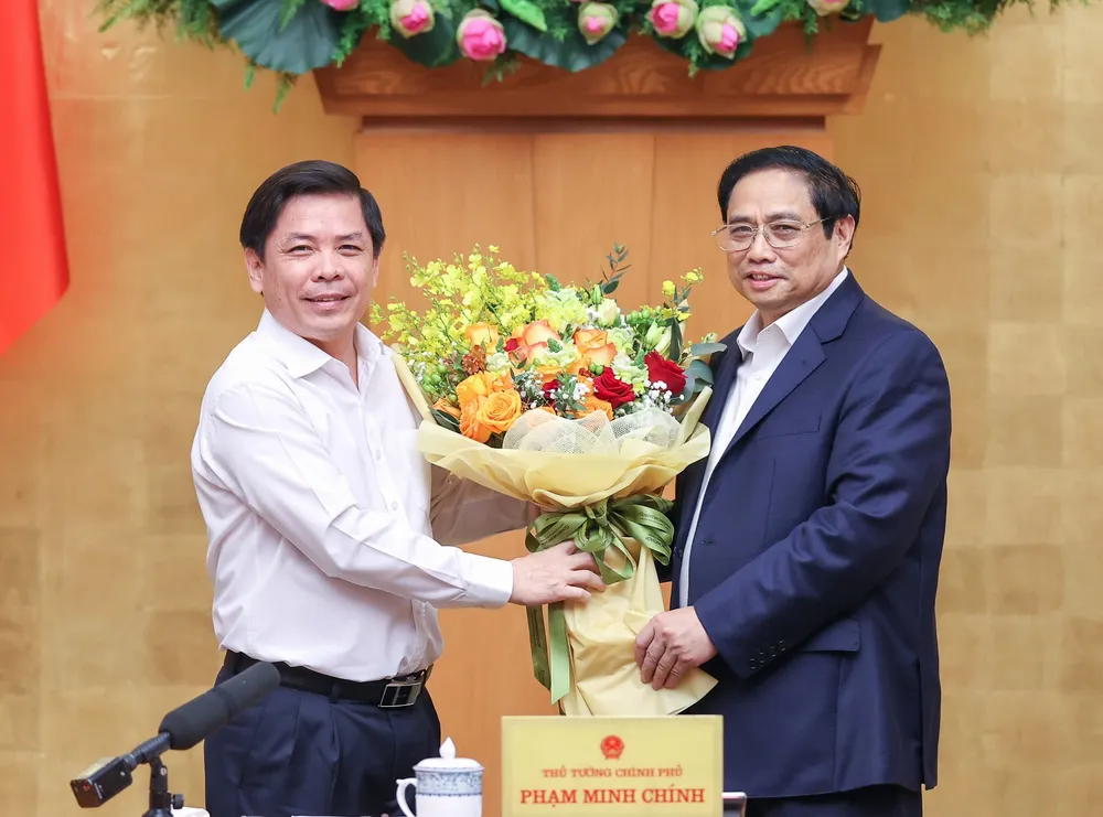 Chính phủ họp thường kỳ tháng 10, đánh giá cao đóng góp của nguyên Bộ trưởng Bộ GTVT ảnh 2 Chính phủ họp thường kỳ tháng 10, đánh giá cao đóng góp của nguyên Bộ trưởng Bộ GTVT ảnh 2