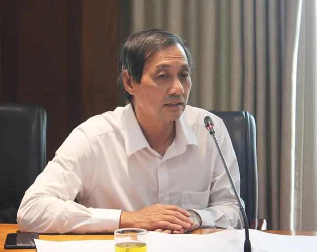 Ông Đặng Văn Khoa, Chủ tịch Hội Bảo vệ thiên nhiên và môi trường TPHCM phát biểu tại hội nghị Ông Đặng Văn Khoa, Chủ tịch Hội Bảo vệ thiên nhiên và môi trường TPHCM phát biểu tại hội nghị