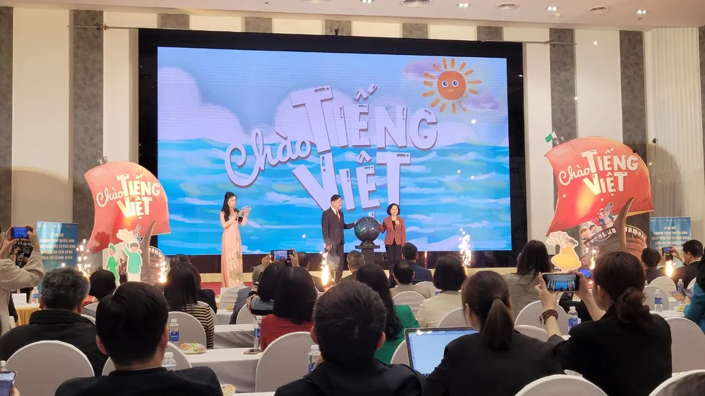 Lễ ra mắt chương trình Chào tiếng Việt