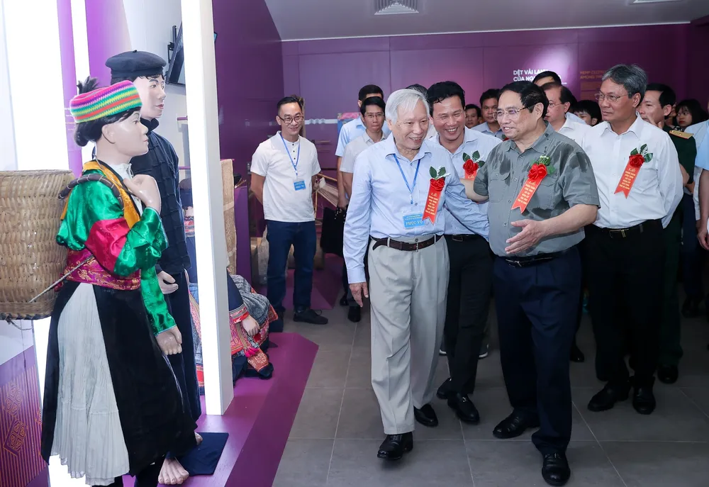 Thủ tướng Phạm Minh Chính dự lễ khánh thành công trình cải tạo, nâng cấp Bảo tàng tỉnh Hà Giang. Ảnh: VIẾT CHUNG Thủ tướng Phạm Minh Chính dự lễ khánh thành công trình cải tạo, nâng cấp Bảo tàng tỉnh Hà Giang. Ảnh: VIẾT CHUNG