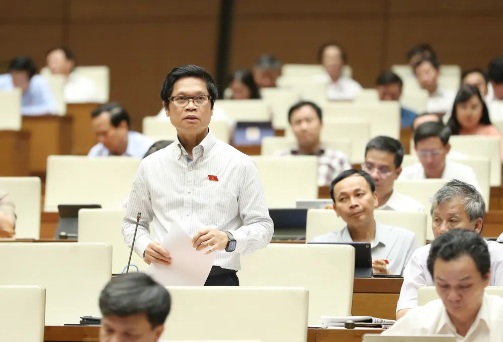 ĐB Vũ Tiến Lộc (Hà Nội). Ảnh: VIẾT CHUNG ĐB Vũ Tiến Lộc (Hà Nội). Ảnh: VIẾT CHUNG