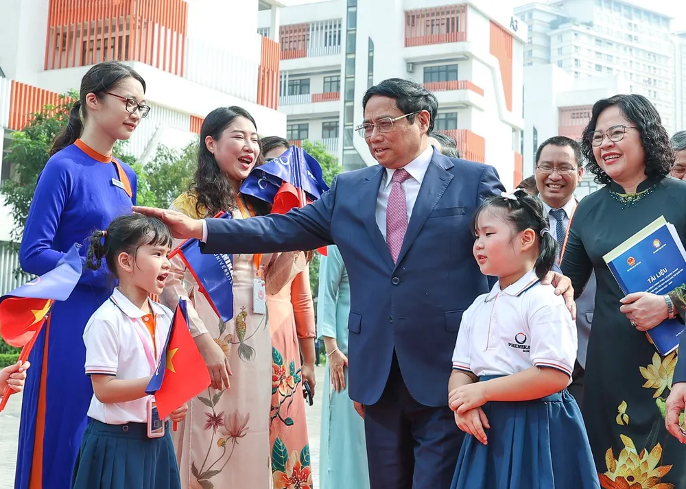 Thủ tướng Phạm Minh Chính dự lễ phát động Phong trào "Cả nước thi đua xây dựng xã hội học tập, đẩy mạnh học tập suốt đời giai đoạn 2023-2030. Ảnh: VIẾT CHUNG Thủ tướng Phạm Minh Chính dự lễ phát động Phong trào "Cả nước thi đua xây dựng xã hội học tập, đẩy mạnh học tập suốt đời giai đoạn 2023-2030. Ảnh: VIẾT CHUNG