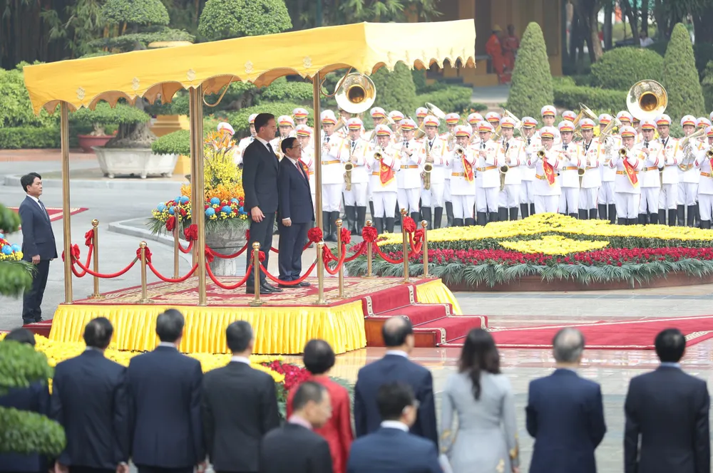 Đây là lần thứ 3, Thủ tướng Hà Lan Mark Rutte thăm chính thức Việt Nam, sau các chuyến thăm vào năm 2014 và 2019. Ảnh: QUANG PHÚC Đây là lần thứ 3, Thủ tướng Hà Lan Mark Rutte thăm chính thức Việt Nam, sau các chuyến thăm vào năm 2014 và 2019. Ảnh: QUANG PHÚC