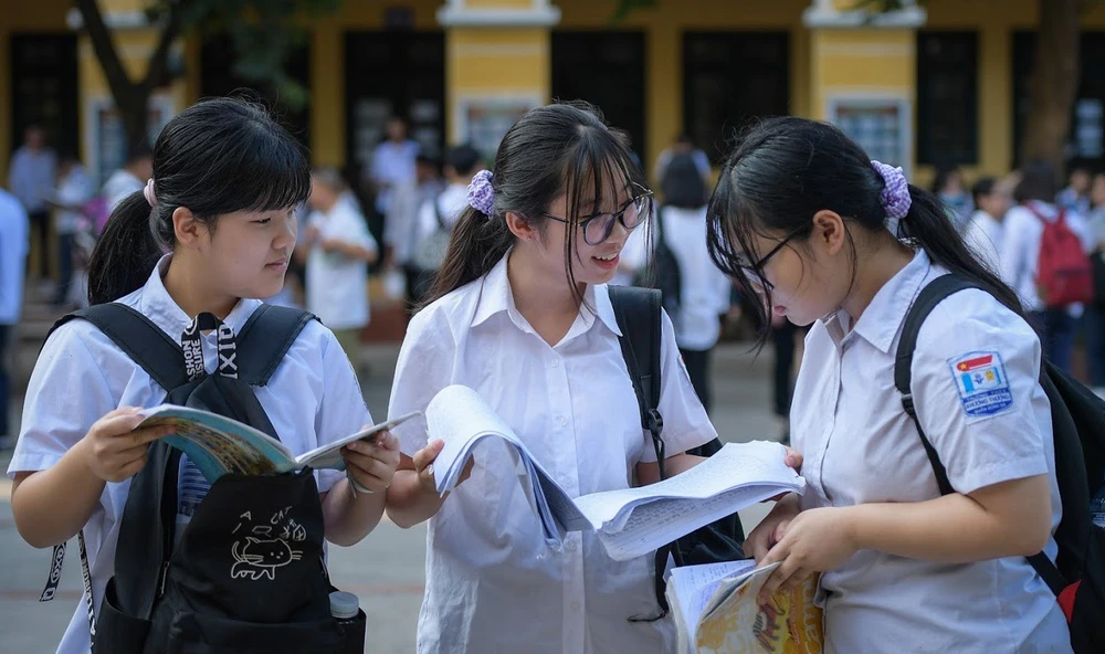 Năm nay, Hà Nội tăng gần 1.500 chỉ tiêu vào các trường THPT công lập