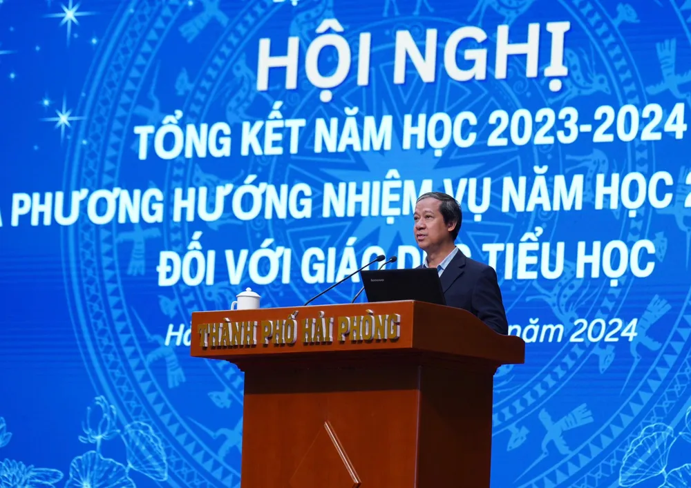 Bộ trưởng Bộ GD-ĐT Nguyễn Kim Sơn Bộ trưởng Nguyễn Kim Sơn phát biểu tại Hội nghị..jpg