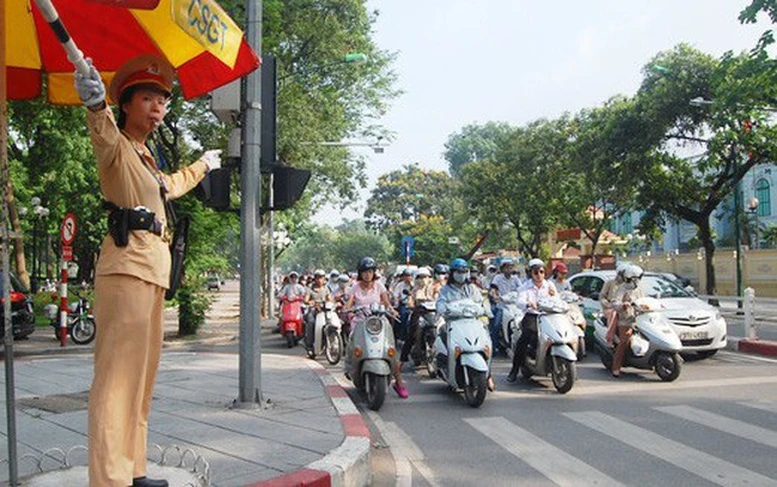 Thủ tướng yêu cầu bảo đảm an toàn giao thông dịp Quốc khánh và tháng cao điểm học sinh đến trường