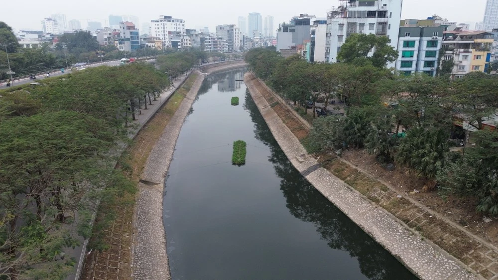 Việc xử lý tận gốc nguồn gây ra ô nhiễm, hồi sinh các dòng sông, đặc biệt là sông Tô Lịch là rất cấp bách