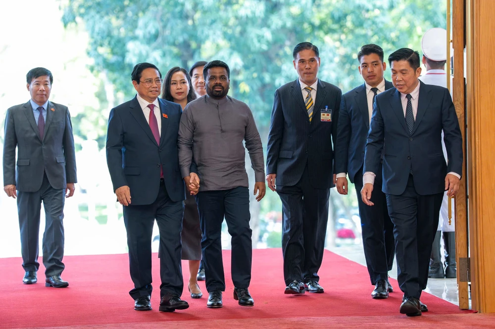 Thủ tướng Phạm Minh Chính và Tổng thống Sri Lanka Anura Kumara Dissanayaka. Ảnh: ĐỖ TRUNG 1.jpg