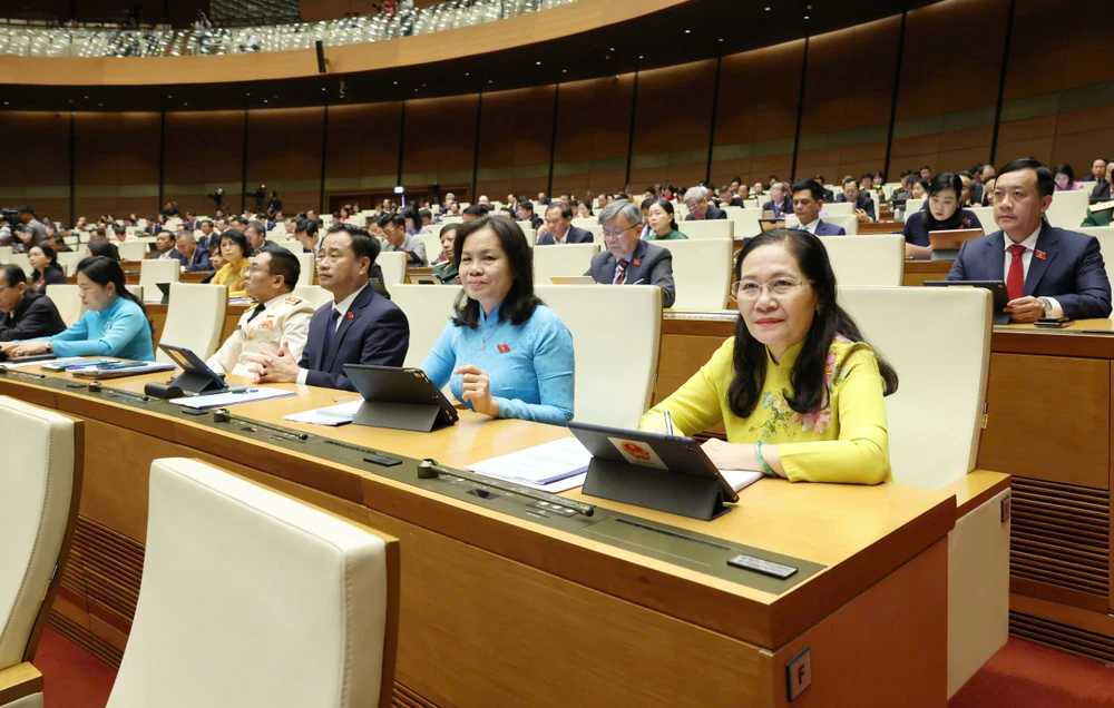 Các đại biểu dự phiên khai mạc, sáng 5-5. Ảnh QUANG PHÚC Các đại biểu dự phiên khai mạc, sáng 5-5. Ảnh QUANG PHÚC.jpg
