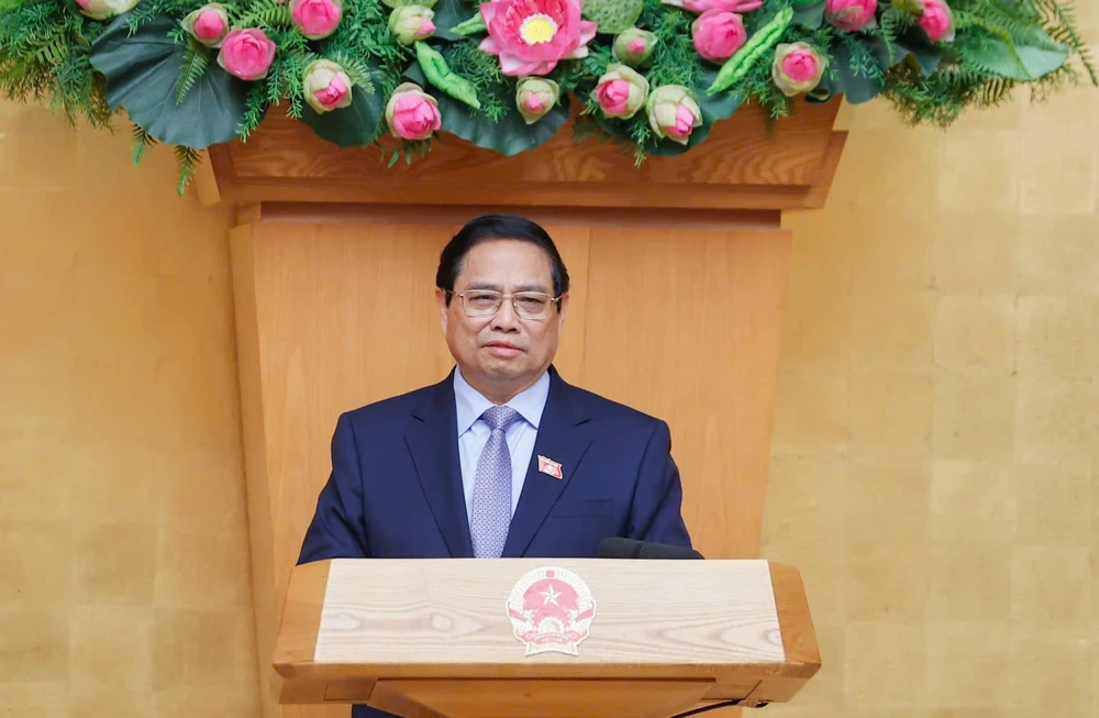 Thủ tướng Phạm Minh Chính kết luận phiên họp Chính phủ. Ảnh: VIẾT CHUNG 1.jpg