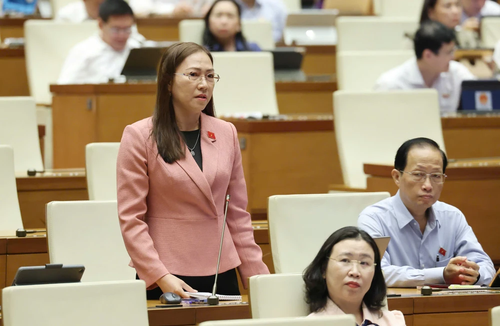 ĐB Nguyễn Thị Yến Nhi (Bến Tre). Ảnh: QUANG PHÚC Đại biểu Nguyễn Thị Yến Nhi (Bến Tre).jpg