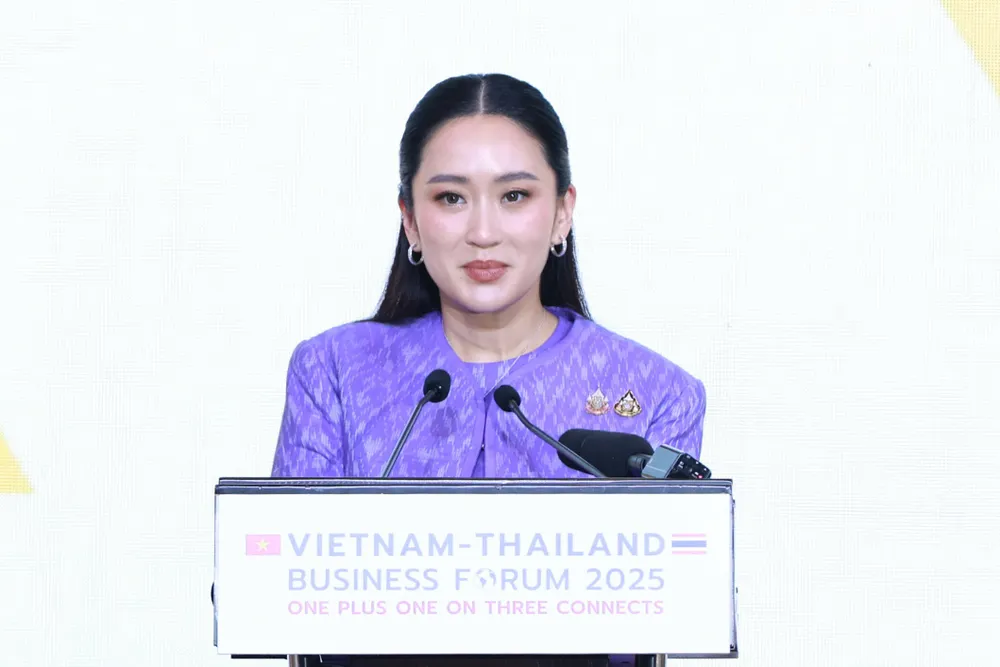 Thủ tướng Thái Lan Paetongtarn Shinawatra phát biểu tại diễn đàn. Ảnh: VIẾT CHUNG 2.jpg
