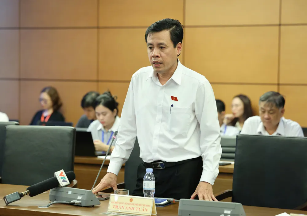 Đại biểu Trần Anh Tuấn (TPHCM). Ảnh: QUANG PHÚC Đại biểu Trần Anh Tuấn (TPHCM).jpg