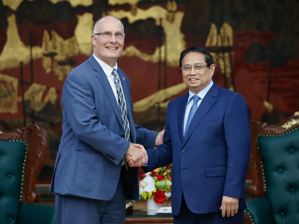Thủ tướng Phạm Minh Chính và Hạ Nghị sĩ John Moolenaar