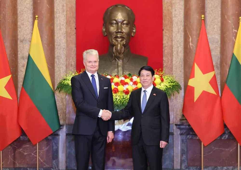 Chủ tịch nước Lương Cường và Tổng thống Litva thăm chính thức Việt Nam. Ảnh: QUANG PHÚC 3.jpg