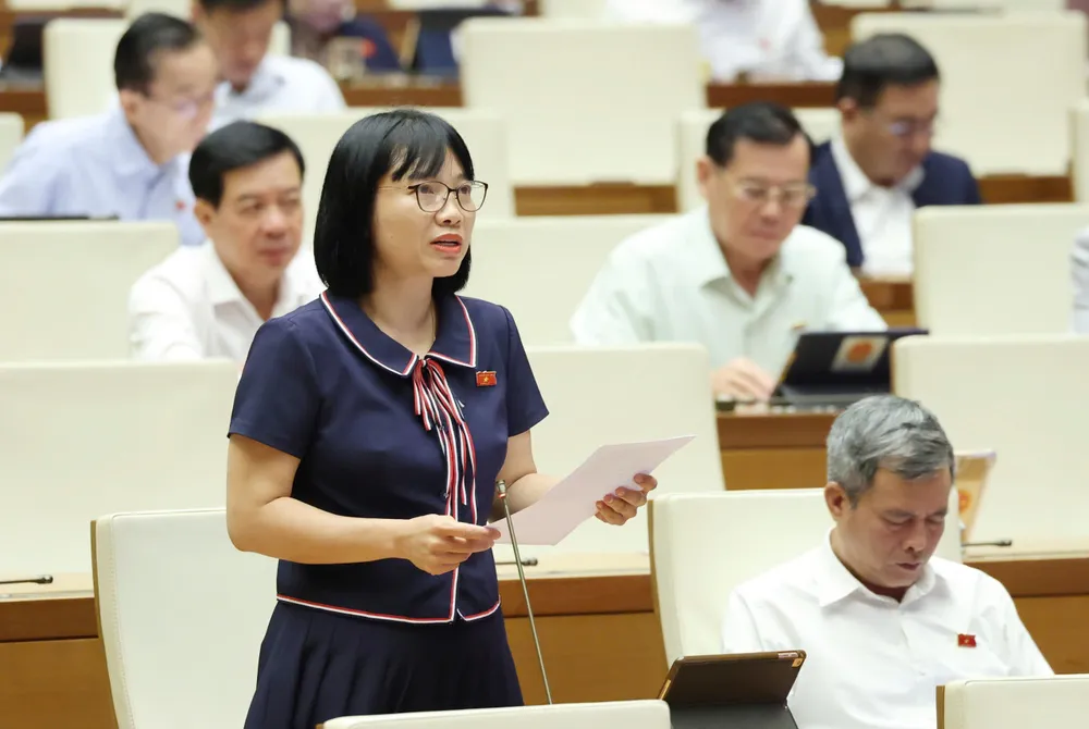 Đại biểu Nguyễn Thị Việt Nga (Hải Dương). Ảnh: QUANG PHÚC Đại biểu Nguyễn Thị Việt Nga (Hải Dương).jpg