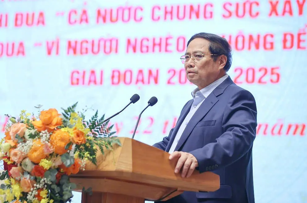 Thủ tướng nhấn mạnh: phải để người nông dân cảm nhận thực sự thành quả mang lại chứ không phải những lời sáo rỗng, những lời hứa suông. Ảnh: VIẾT CHUNG 1.jpg