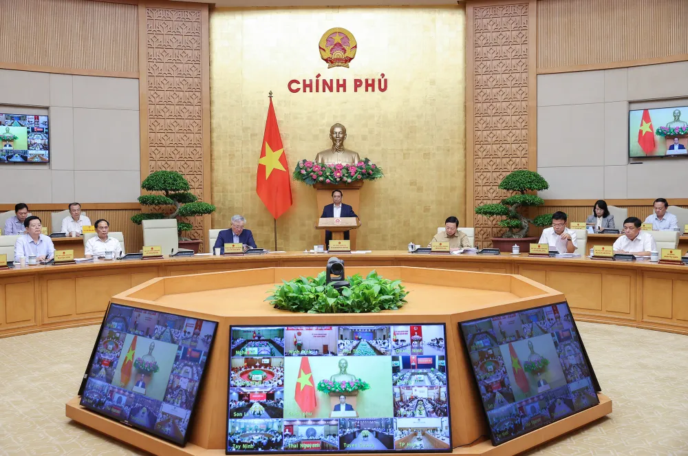 Thủ tướng chủ trì hội nghị trực tuyến Chính phủ với 34 tỉnh thành và hơn 3.300 xã, phường, đặc khu. Ảnh: VIẾT CHUNG