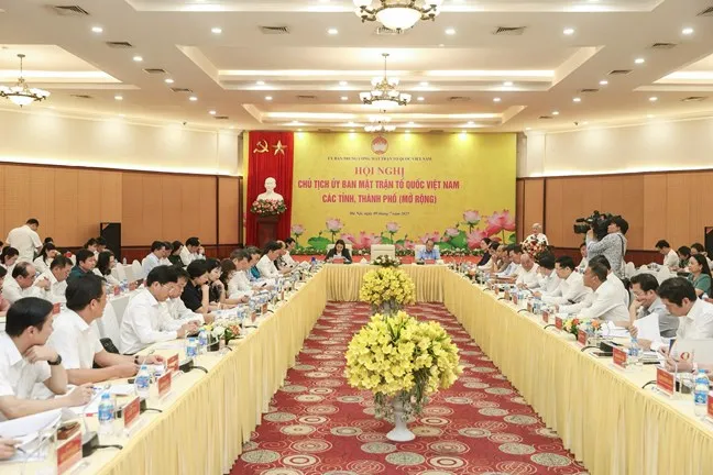 ទិដ្ឋភាពសន្និសីទ 1.jpg