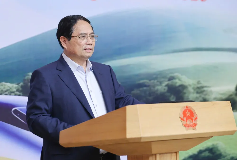 Thủ tướng Phạm Minh Chính phát biểu tại phiên họp thứ 3 của Ban Chỉ đạo các công trình trọng điểm, dự án quan trọng quốc gia lĩnh vực đường sắt, sáng 9-7. Ảnh: VIẾT CHUNG 2.jpg