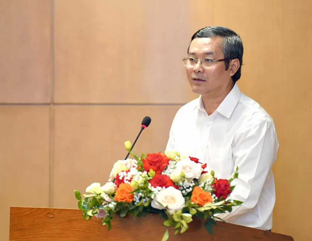 Thứ trưởng Bộ GD-ĐT Nguyễn Văn Phúc phát biểu tại họp báo Thứ trưởng Bộ GD-ĐT Nguyễn Văn Phúc phát biểu khai mạc..jpg