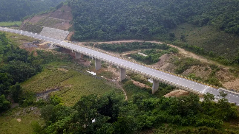 Chính phủ bổ sung nhiều dự án quan trọng quốc gia, trọng điểm ngành GTVT