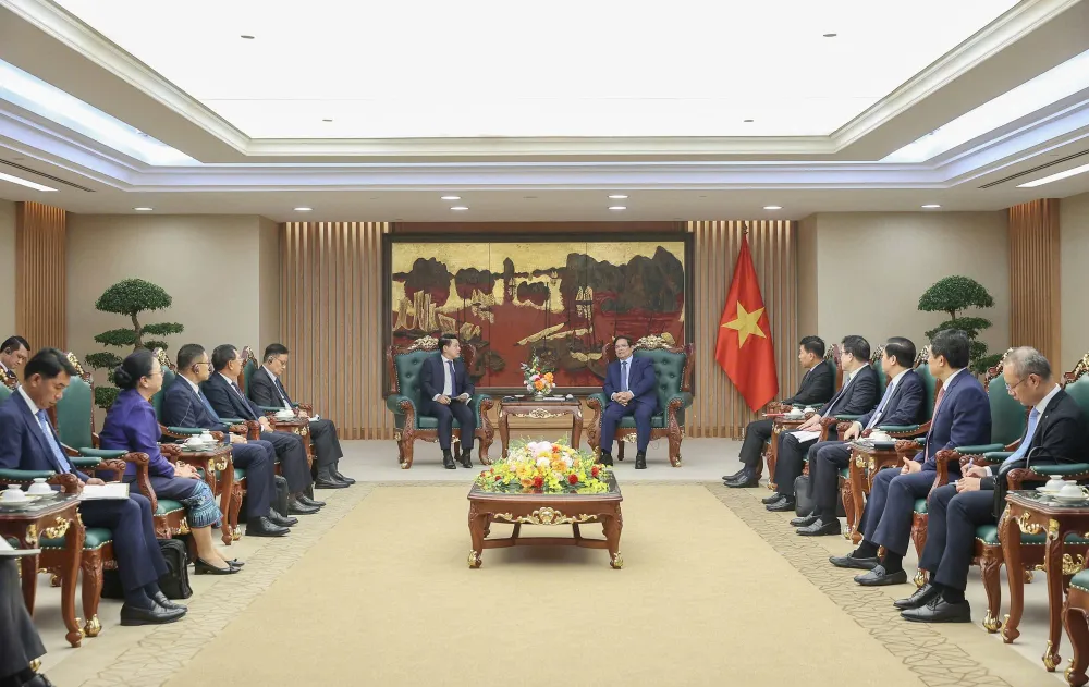 Thủ tướng Phạm Minh Chính đã tiếp đoàn đại biểu Ban Cải cách doanh nghiệp Lào, do đồng chí Saleumxay Kommasith, Ủy viên Bộ Chính trị, Phó Thủ tướng Chính phủ Lào, Trưởng Ban Cải cách doanh nghiệp Lào. Ảnh: VIẾT CHUNG 16.jpg