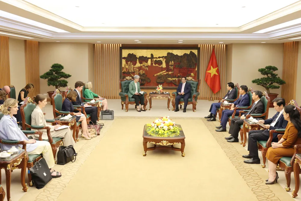 Thủ tướng Phạm Minh Chính tiếp Bộ trưởng Bộ Ngoại giao Australia Penny Wong, chiều 20-8. Ảnh: QUANG PHÚC 2.jpg