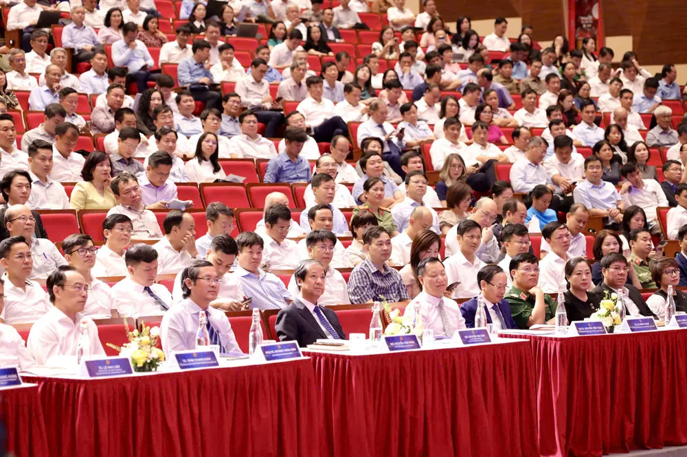 Các đại biểu tham dự hội nghị 2.jpg