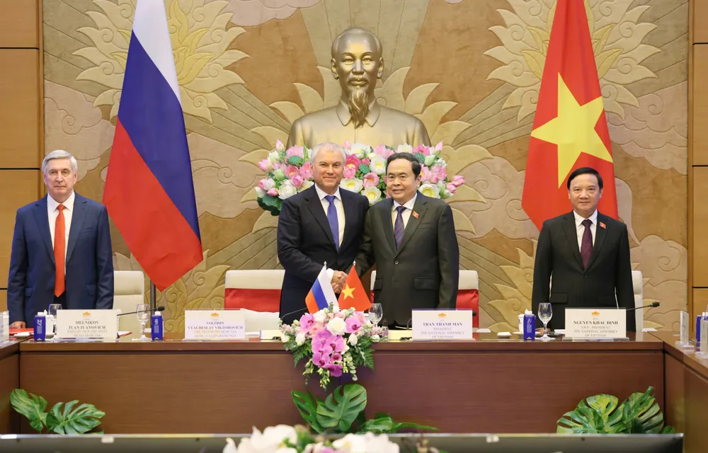 Chủ tịch Quốc hội Trần Thanh Mẫn, Chủ tịch Duma Quốc gia Quốc hội Liên bang Nga Vyacheslav Volodin. Ảnh: QUANG PHÚC Chủ tịch Quốc hội Trần Thanh Mẫn phát biểu tại phiên họp, chiều 28-9. Ảnh QUANG PHÚC.jpg