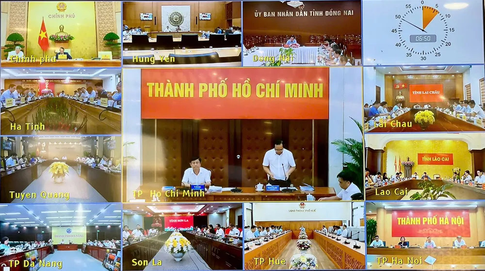Hội nghị trực tuyến Chính phủ với địa phương tháng 9 1.jpg