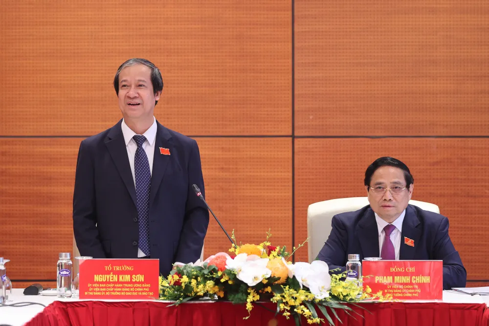 Bộ trưởng Bộ GD-ĐT Nguyễn Kim Sơn phát biểu Bộ trưởng Bộ Giáo dục và Đào tạo Nguyễn Kim Sơn phát biểu.jpg