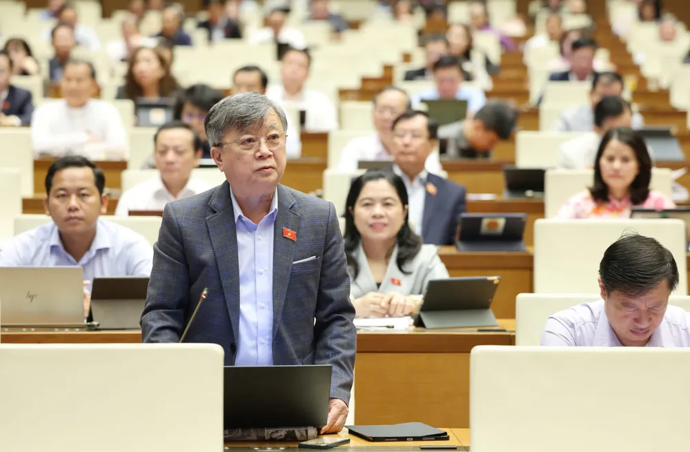 Đại biểu Trương Trọng Nghĩa (TPHCM).jpg