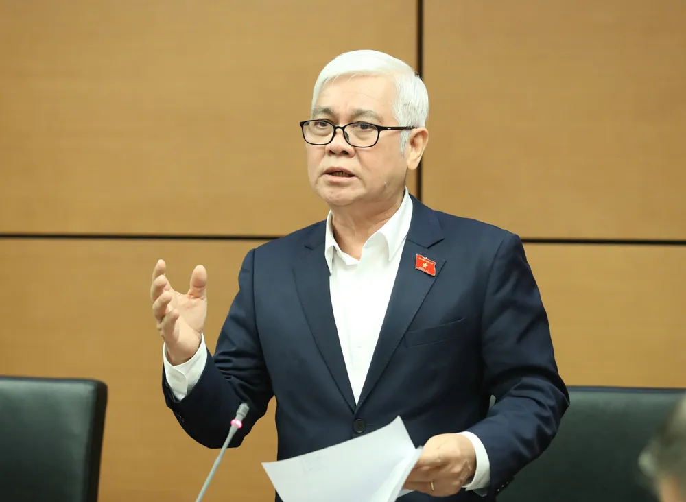 Delegatul Nguyen Van Loi (HCMC). Foto: QUANG PHUC Đại biểu Nguyễn Văn Lợi (TPHCM).jpg