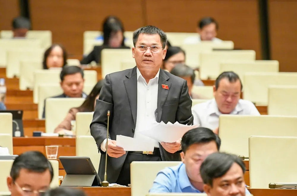 Delegasi Duong Khac Mai (Lam Dong). Foto: QUANG PHUC Mai.jpg