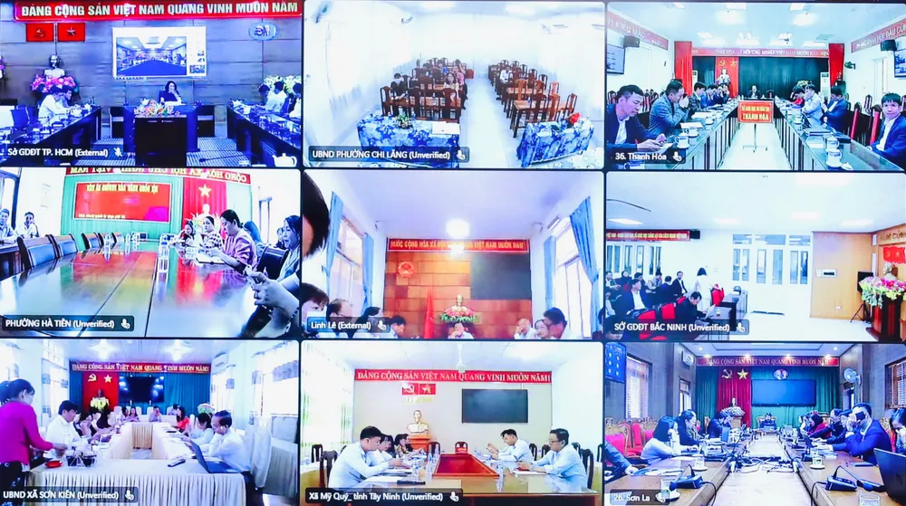 Hội nghị được kết nối trực tuyến đến các điểm cầu Sở GD&ĐT, UBND xã, phường, đặc khu trong cả nước..jpg