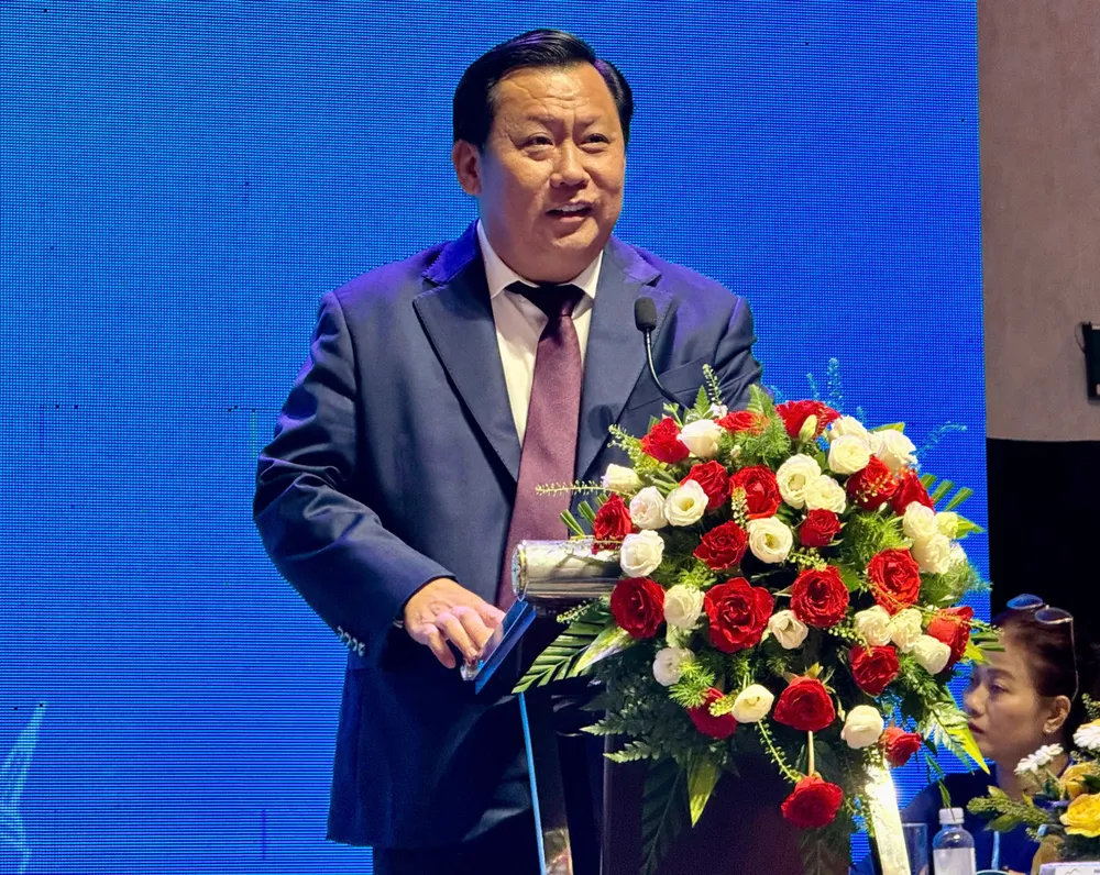 Phó Chủ tịch UBND tỉnh Tây Ninh ông Huỳnh Văn Sơn phát biểu tại đại hội. Ảnh: THANH HIỀN cau lac bo-h2.jpg