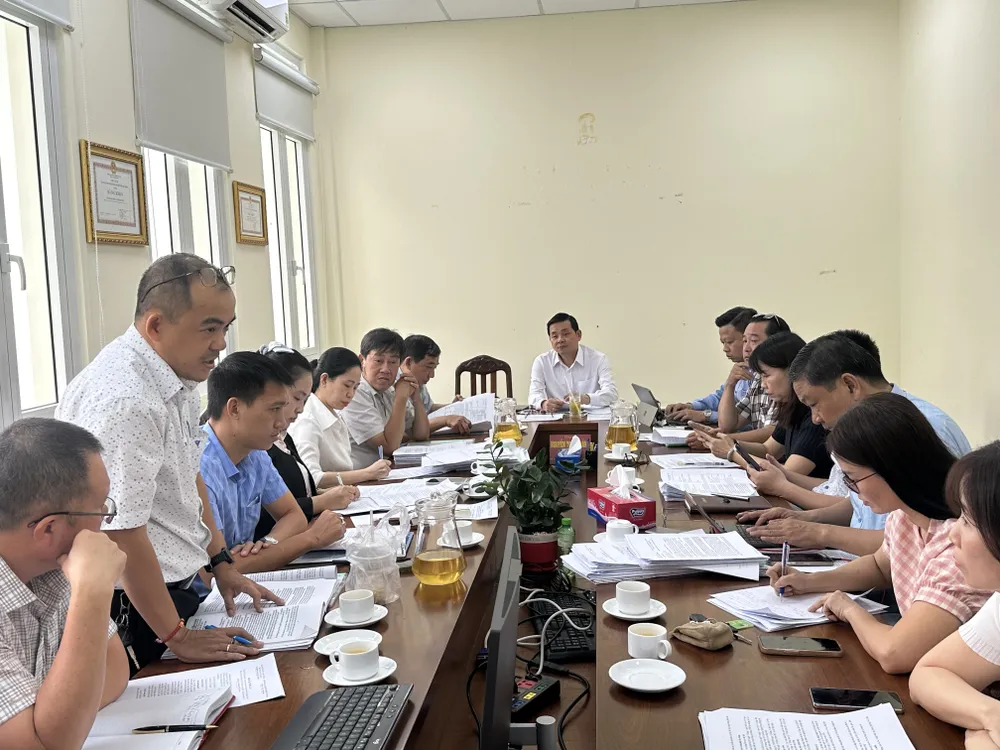 Ngày 3-12, Tổ Công tác 1645 đã có buổi làm việc với các chủ đầu tư dự án nhà ở thương mại trên đại bàn TPHCM. Ảnh: THANH HIỀN